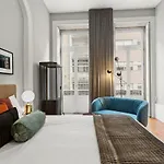 The White Box Boutique House 게스트하우스 4*