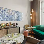 The White Box Boutique House Pensionat 4*