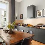 The White Box Boutique House 4* Oporto