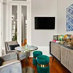 The White Box Boutique House Pensionat