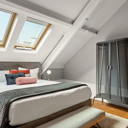 게스트하우스 The White Box Boutique House