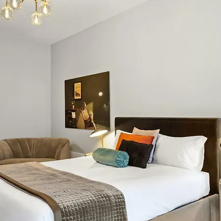 The White Box Boutique House Guest house 2*