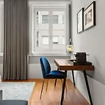 The White Box Boutique House Gasthof Porto