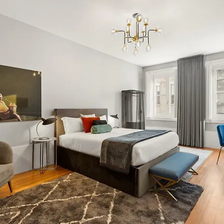 The White Box Boutique House 4* Porto
