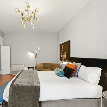 The White Box Boutique House 4* Porto