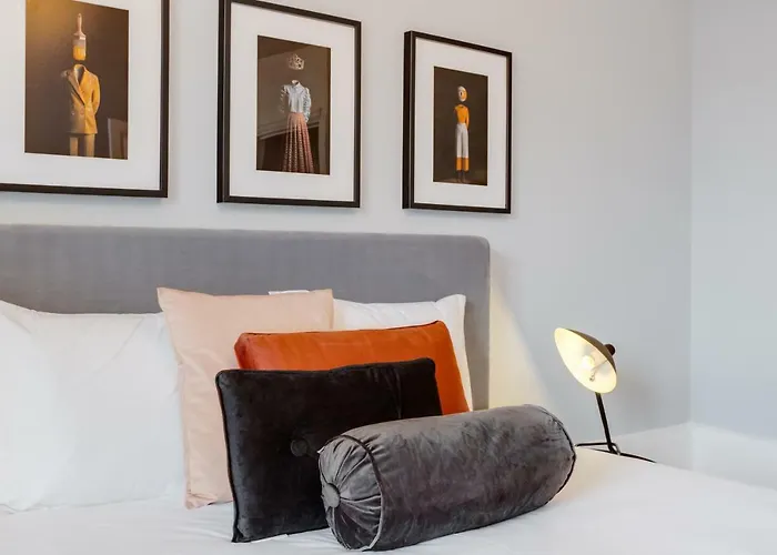 The White Box Boutique House Pensión